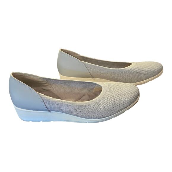 Baretraps Marirly Grey Comfy Cushioned Flats Shoes Women's Size 11 - Picture 3 of 6